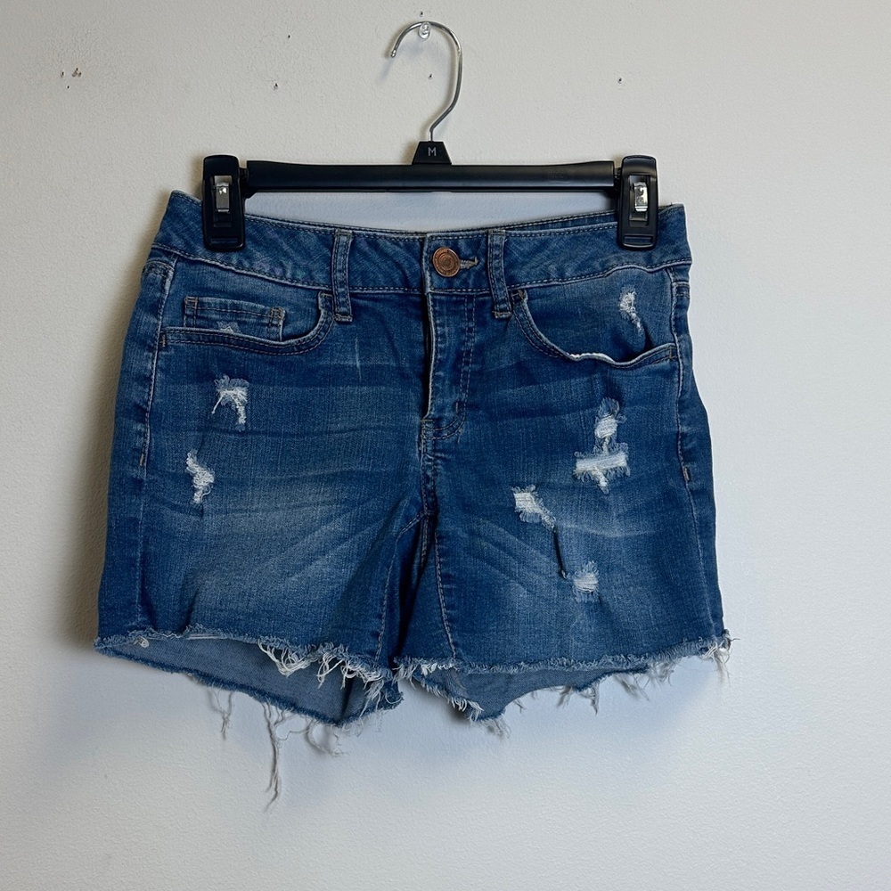 SO Frayed Hem Blue Jean Shorts
